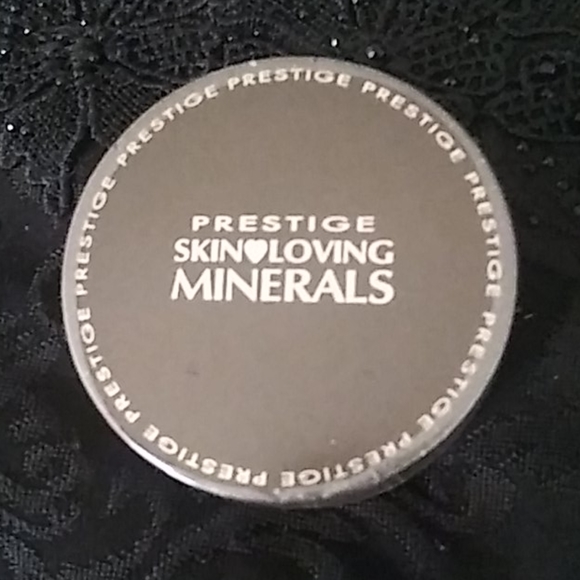 Prestige Skin Loving Minerals Eyeshadow Trio - Picture 1 of 3